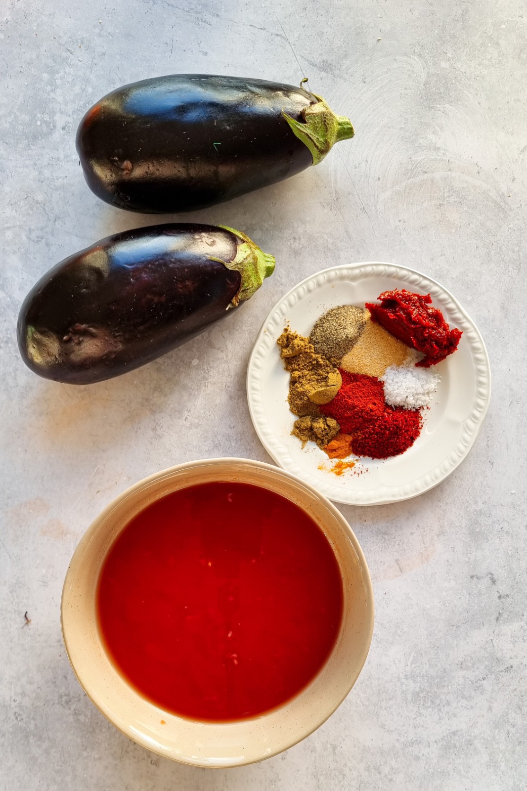 Main ingredients for Baked Aubergine And Chicken Kofta