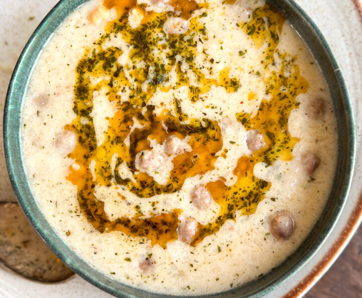 Lebeniye Soup – The Best Turkish Meatball and Yoghurt Soup, showing creamy broth, golden meatballs, and chickpeas.